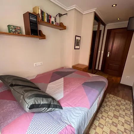 Apartment Dos Centrico En Nueva De Llanes